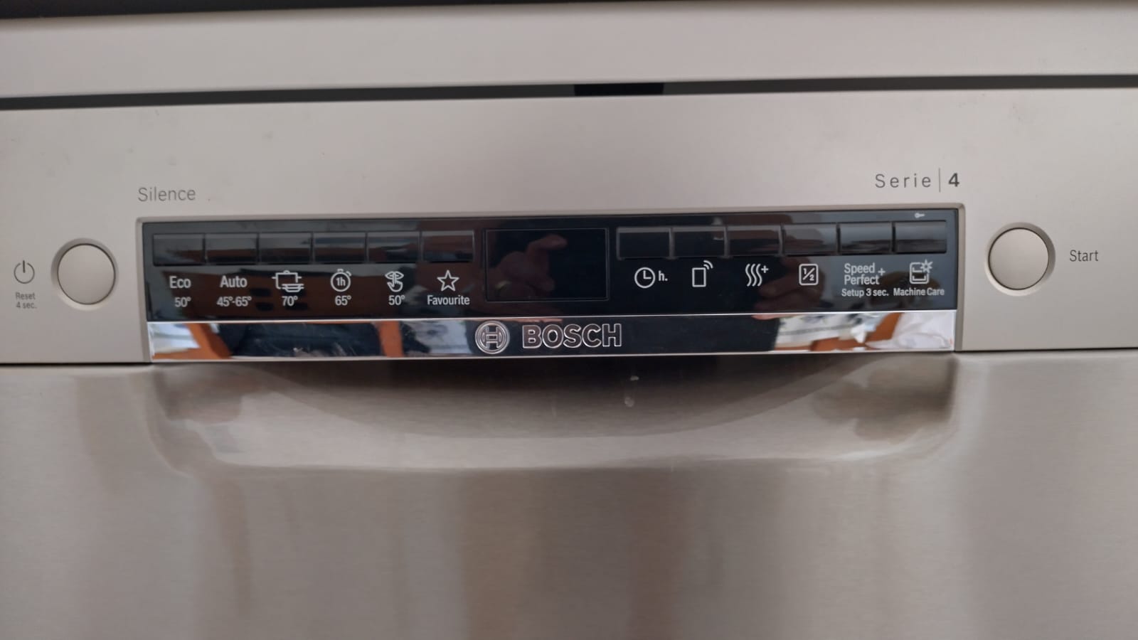 New dishwasher at villa Odysseus