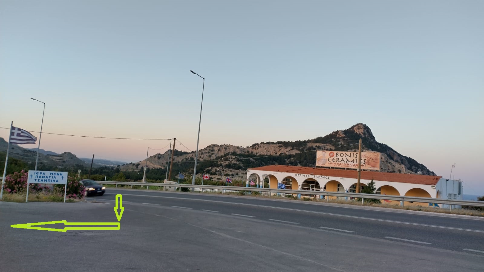Turn at Bonis Road besides the monastry